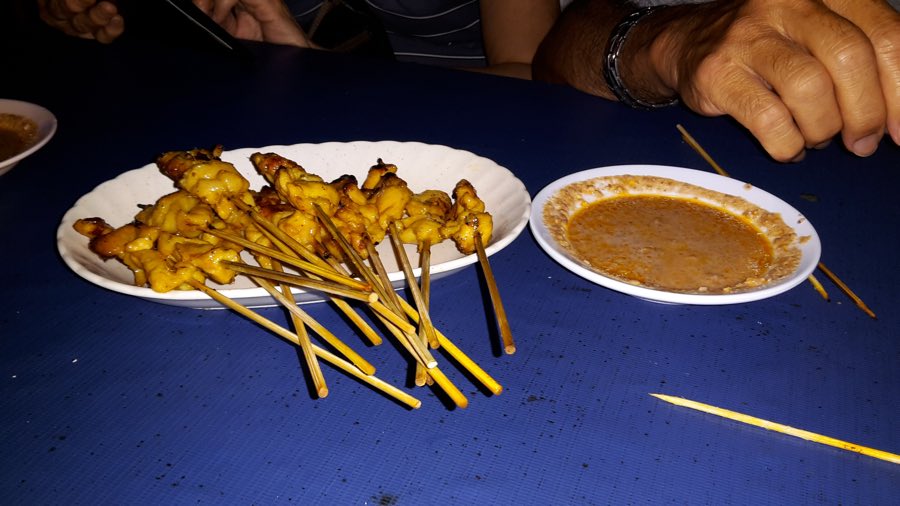 satay and sauce