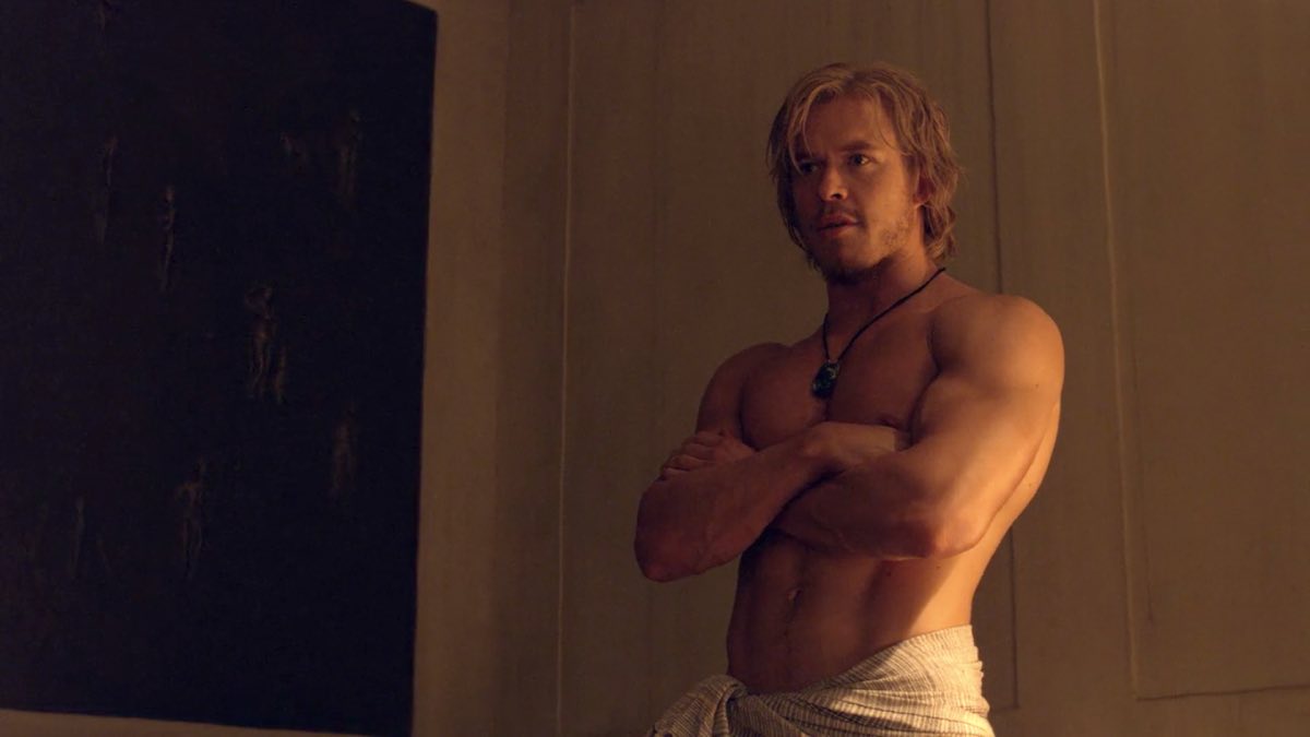 Julius Caesar, played by Todd Lasance. © STARZ