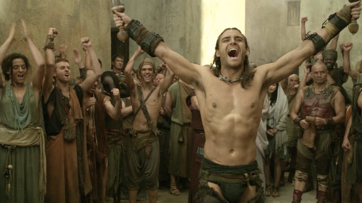 Gannicus, played by Dustin Clare. © STARZ
